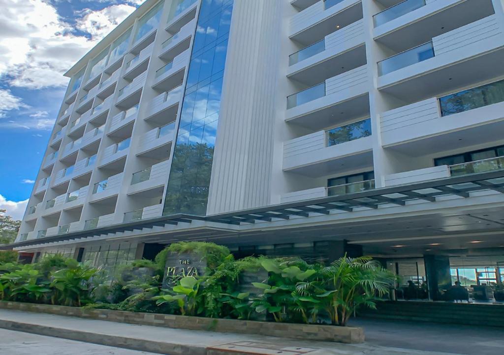 The Plaza Lodge Baguio Багио Экстерьер фото