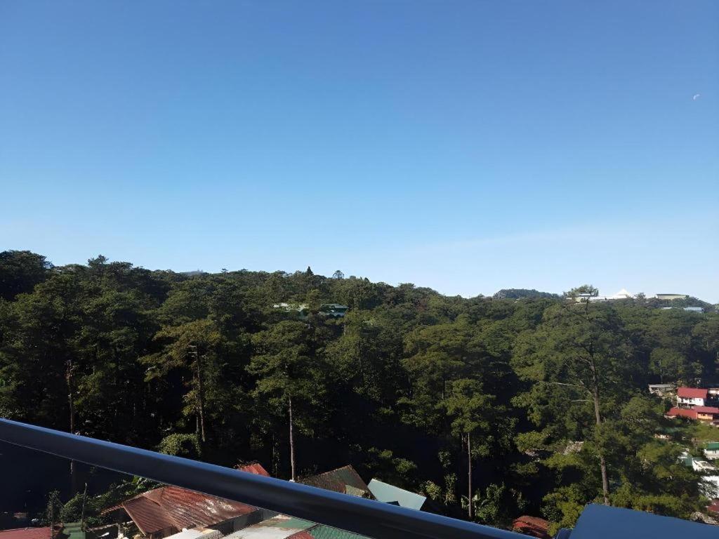 The Plaza Lodge Baguio Багио Экстерьер фото