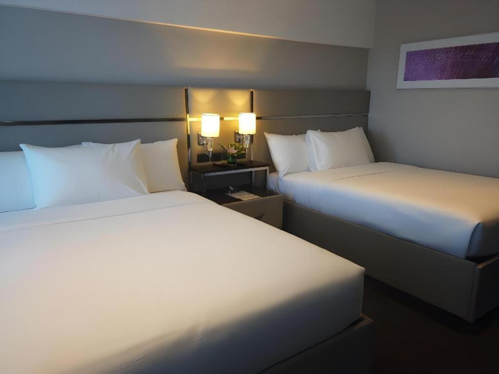 The Plaza Lodge Baguio Багио Экстерьер фото