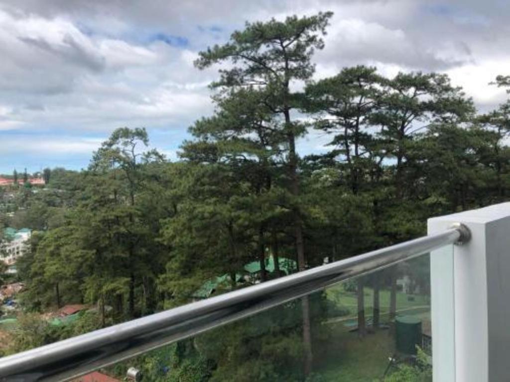 The Plaza Lodge Baguio Багио Экстерьер фото