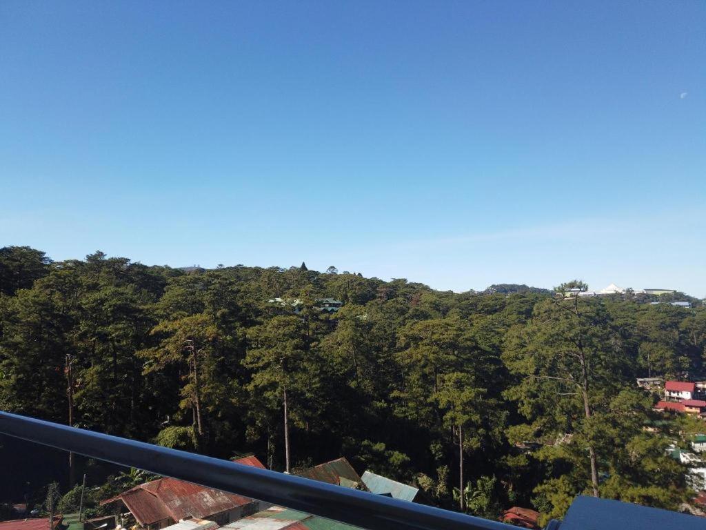 The Plaza Lodge Baguio Багио Экстерьер фото